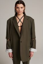 Oversized light wool cut-out-sleeve blazer - epoqueu
