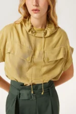 Oil green short sleeve blouse - epoqueu